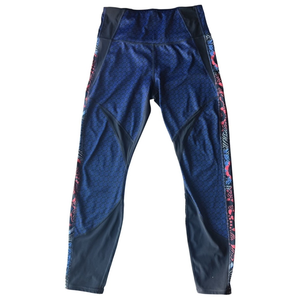 Athleta Leggings Womens Medium M Tight  Compression Gym Running NWOT‎ Flaw